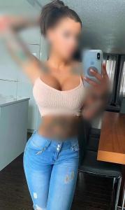 Chica busca chico en Barcelona: 