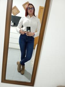 Chica busca chico en Huelva: 