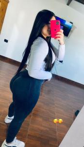 Chica busca chico en Tenerife: 