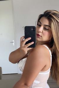 Chica busca chico en Ibiza: 