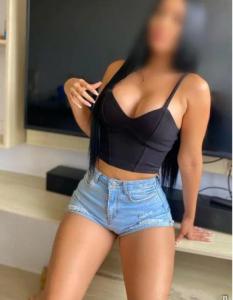 Chica busca chico en Barcelona: 