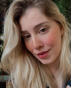 Chica busca chico en Granada: 