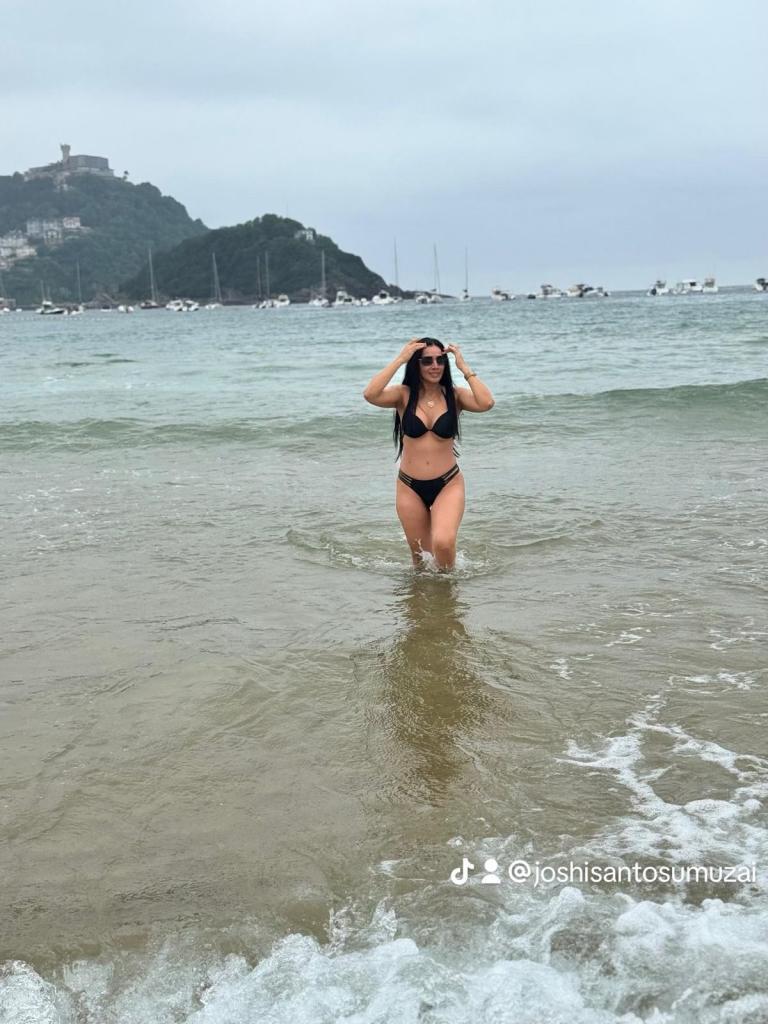 633545551: Chica busca chico en Navarra