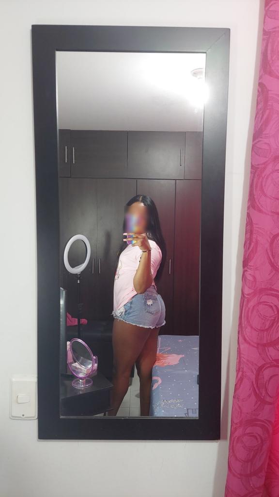 642957250: Transexual en Barcelona