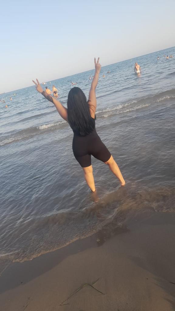 607237623: Chica busca chico en Almería