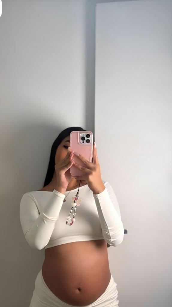 Chica busca chico en Mallorca: 