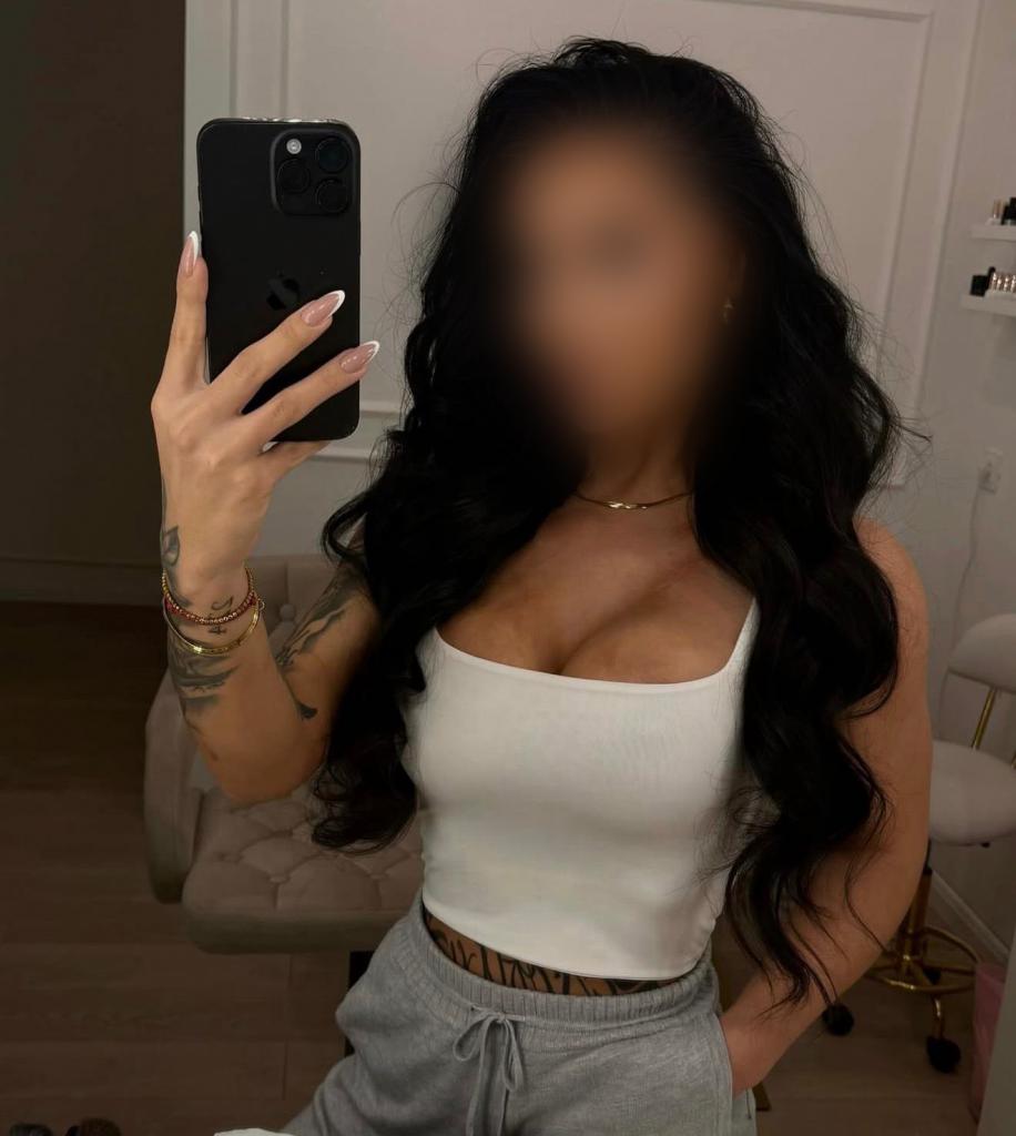 672180575: Chica busca chico en Cádiz