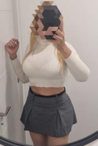 641662746: Chica busca chico en Barcelona