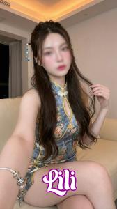 643169093: Chica busca chico en Madrid