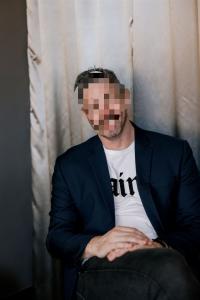 613712449: Chica busca chico en Cantabria