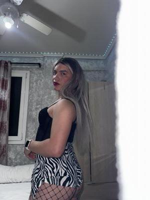 613117656: Transexual en Pontevedra