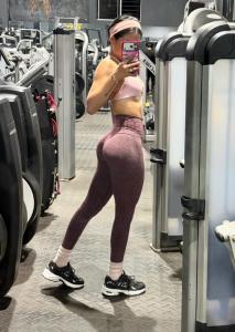 641690863: Chica busca chico en Málaga