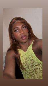 672699132: Chica busca chico en Lérida