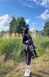 607379570: Chica busca chico en Murcia