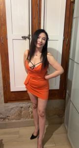 634833137: Chica busca chico en Barcelona