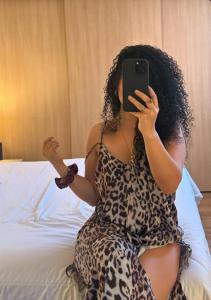 611297431: Chica busca chico en Sevilla