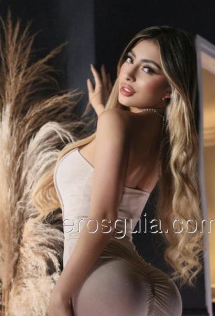 Chica busca chico en Málaga: Chica busca chico
