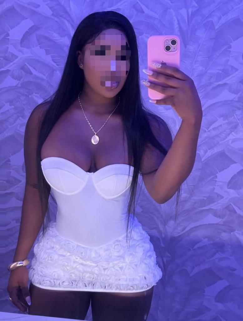 Chica busca chico en Valencia: Chica busca chico