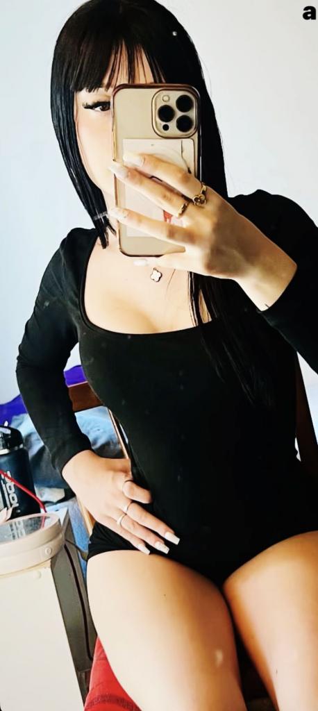 Chica busca chico en Jaén: 