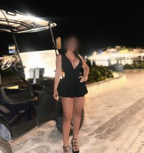 Chica busca chico en Cádiz: 