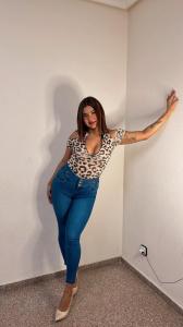 Chica busca chico en Alicante: 