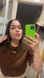 Chica busca chico en Almería: 