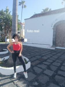 Chica busca chico en Tenerife: 