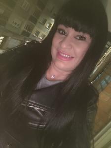Chica busca chico en Asturias: 