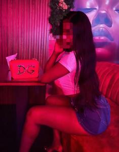 Chica busca chico en Madrid: 