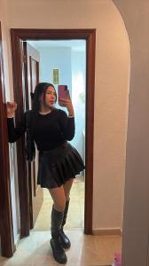 Chica busca chico en Almería: 