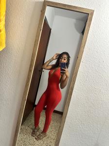 Chica busca chico en Alicante: 