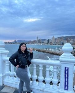 Chica busca chico en Castellón: 