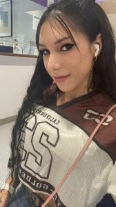 695284067: Travesti en Barcelona