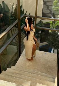 611371494: Chica busca chico en Madrid