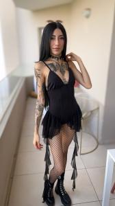 613737544: Chica busca chico en Barcelona