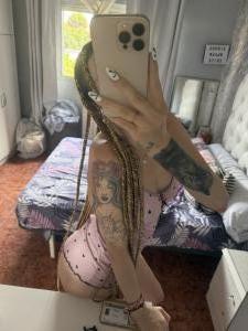 722541372: Chica busca chico en Madrid