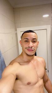 607275963: Chico busca chica en Madrid