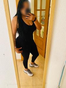 614643130: Chica busca chico en Almería