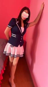 697819499: Chica busca chico en Barcelona