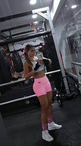 614789471: Chica busca chico en Tenerife