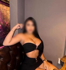 Chica busca chico en Cádiz: 