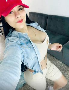 Chica busca chico en Granada: 
