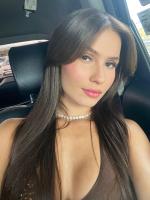 692121969: Chica busca chico en Ibiza