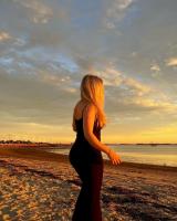 637977663: Chica busca chico en Murcia