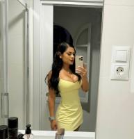 613225850: Chica busca chico en Málaga