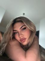 633222541: Chica busca chico en La Coruña