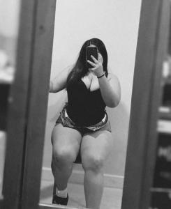 Chica busca chico en Murcia: 