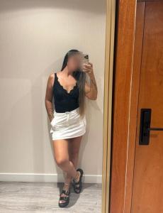 Chica busca chico en Barcelona: 
