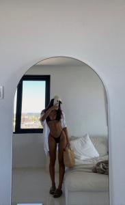 Chica busca chico en Cádiz: 