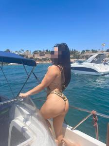 Chica busca chico en Tenerife: 